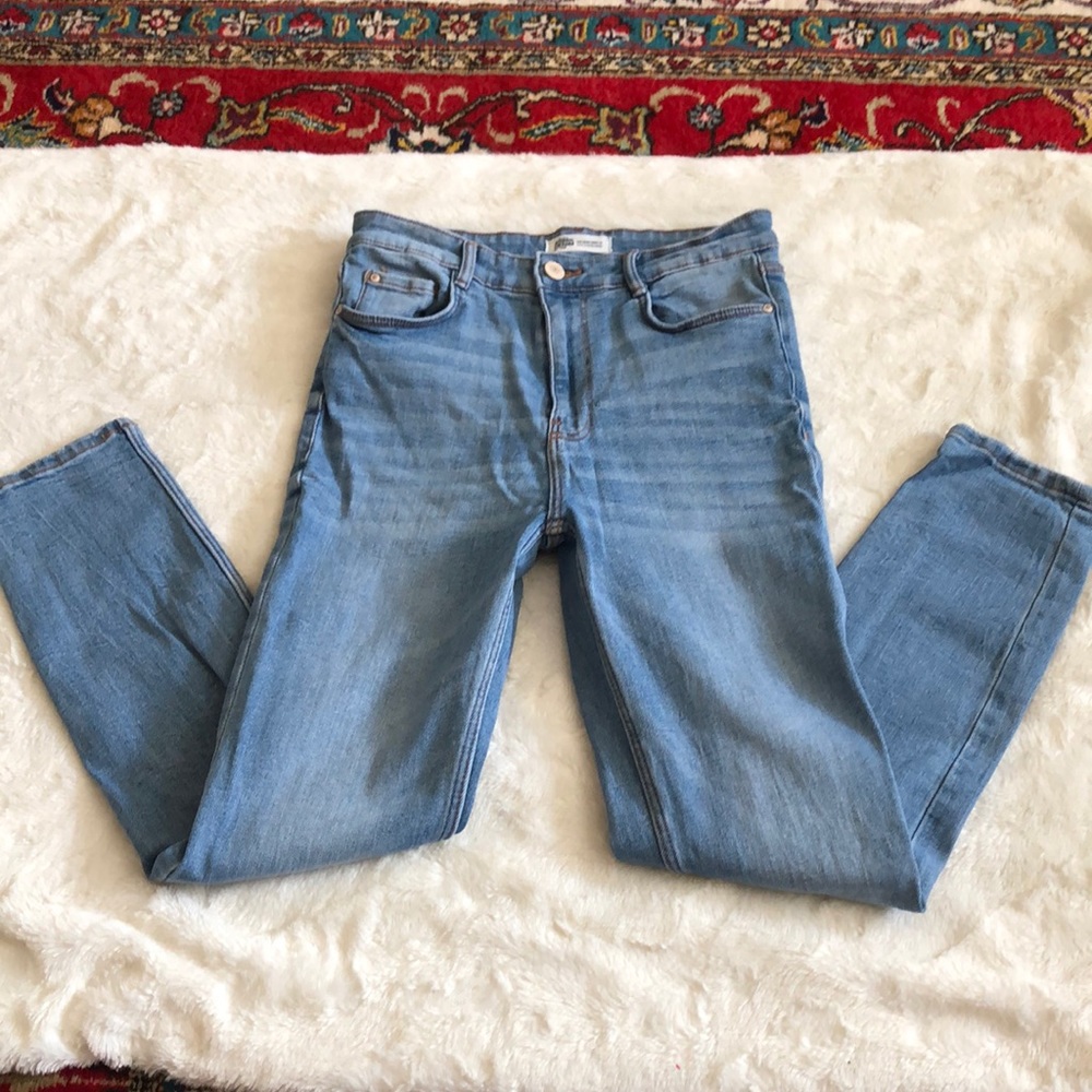 Zara jeans